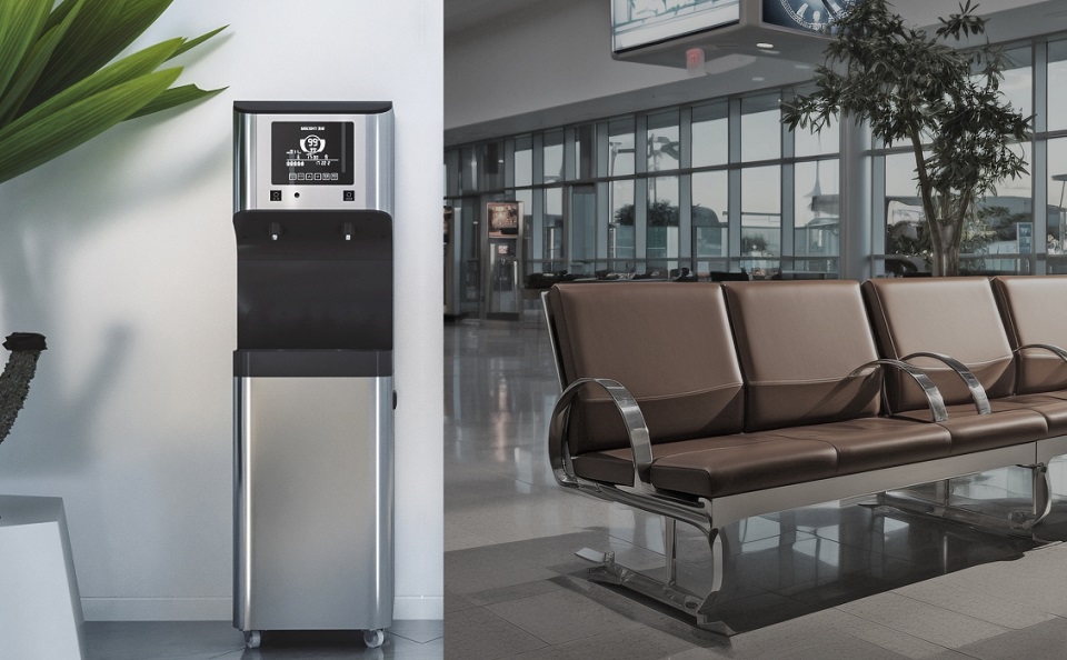 直飲水機(jī)能改善生活品質(zhì)嗎？?jī)羲鞒淌窃趺礃拥模? /> 
</p>
<p>
	那就有人好奇了，是怎么把市政水凈化為可直接使用的健康水呢？
</p>
<p>
	<strong>凈水流程是怎么樣的？</strong> 
</p>
<p>
	1、原水（自來(lái)水）通過管道進(jìn)入直飲水機(jī)，首先經(jīng)過前置的初步過濾；這些流程包括PP棉濾芯、活性炭濾芯和精細(xì)PP濾芯等，主要作用是去除水中的泥沙、鐵銹、異味、異色等固體污染物和部分有害物質(zhì)。
</p>
<p>
	2、經(jīng)過初步過濾的水，在增壓泵的作用下流入RO反滲透膜，RO膜的孔徑極小，僅為納米級(jí)別，能夠有效去除水中看不見的細(xì)菌、病毒、重金屬等細(xì)小雜質(zhì)。
</p>
<p>
	3、儲(chǔ)存與改善口感：經(jīng)過RO膜過濾的水被輸送至壓力桶儲(chǔ)存。當(dāng)需要使用時(shí)，打開壓力桶的球閥，水在壓力作用下流入最后一級(jí)的后置活性炭濾芯，進(jìn)一步改善水質(zhì)口感。
</p>
<p>
	4、通過以上步驟的市政水，基本上已經(jīng)是沒有雜質(zhì)了，可以直接食用了；當(dāng)然了有些需要喝熱水的，則是通過凈水之后加逐步加熱最后水龍頭流出，供大家飲用。
</p>
<p>
	以上就是關(guān)于直飲水機(jī)能改善生活品質(zhì)與凈水流程是怎么樣的相關(guān)內(nèi)容了，直飲水機(jī)作為現(xiàn)代家庭辦公場(chǎng)所必備之物，其作用真是不容小覷，直飲水機(jī)給我們帶來(lái)干凈安全的飲用水，保障了我們的用水健康，讓我們的生活品質(zhì)得以提升。
</p>
                    </div>
                    <div   id=